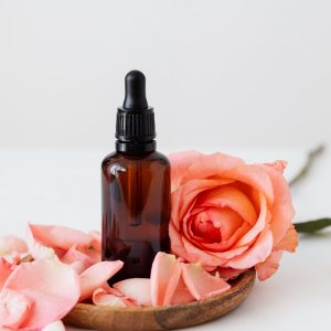 روغن گل رز از لوازم آرایشی بهداشتی
